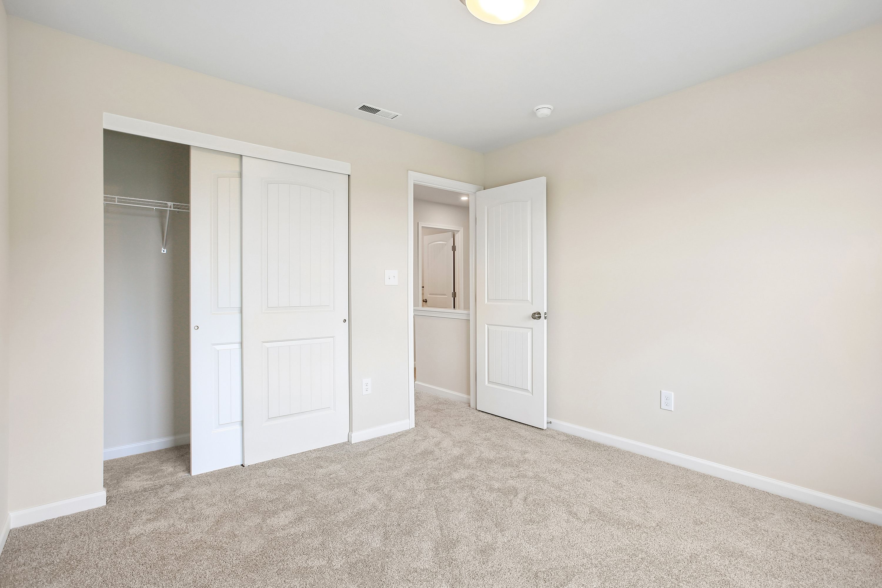 Greenwood-C-CM32-Bedroom-2-2