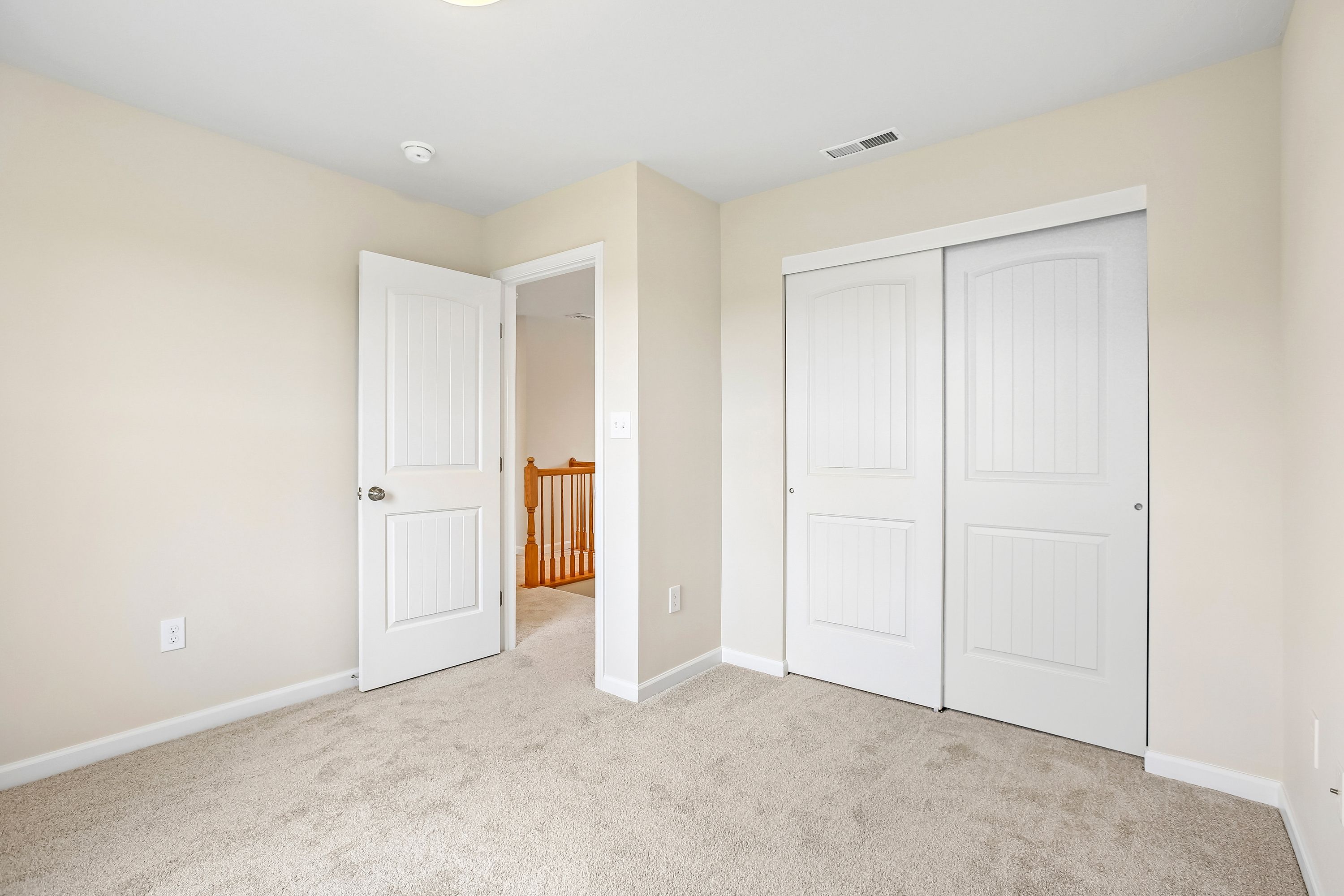 Greenwood-C-CM32-Bedroom-3-3