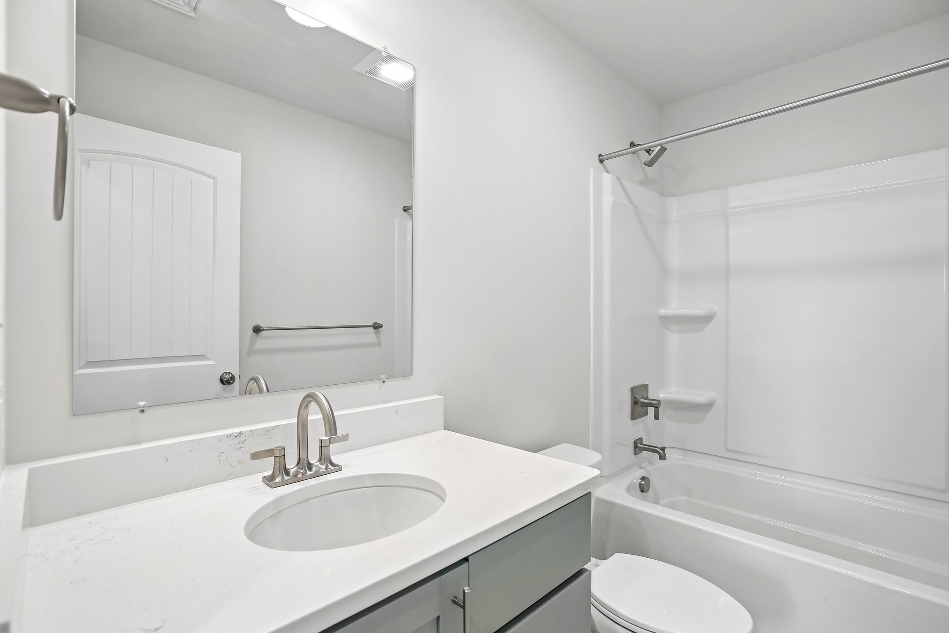 Greenwood-C-CM32-Bath-2-1