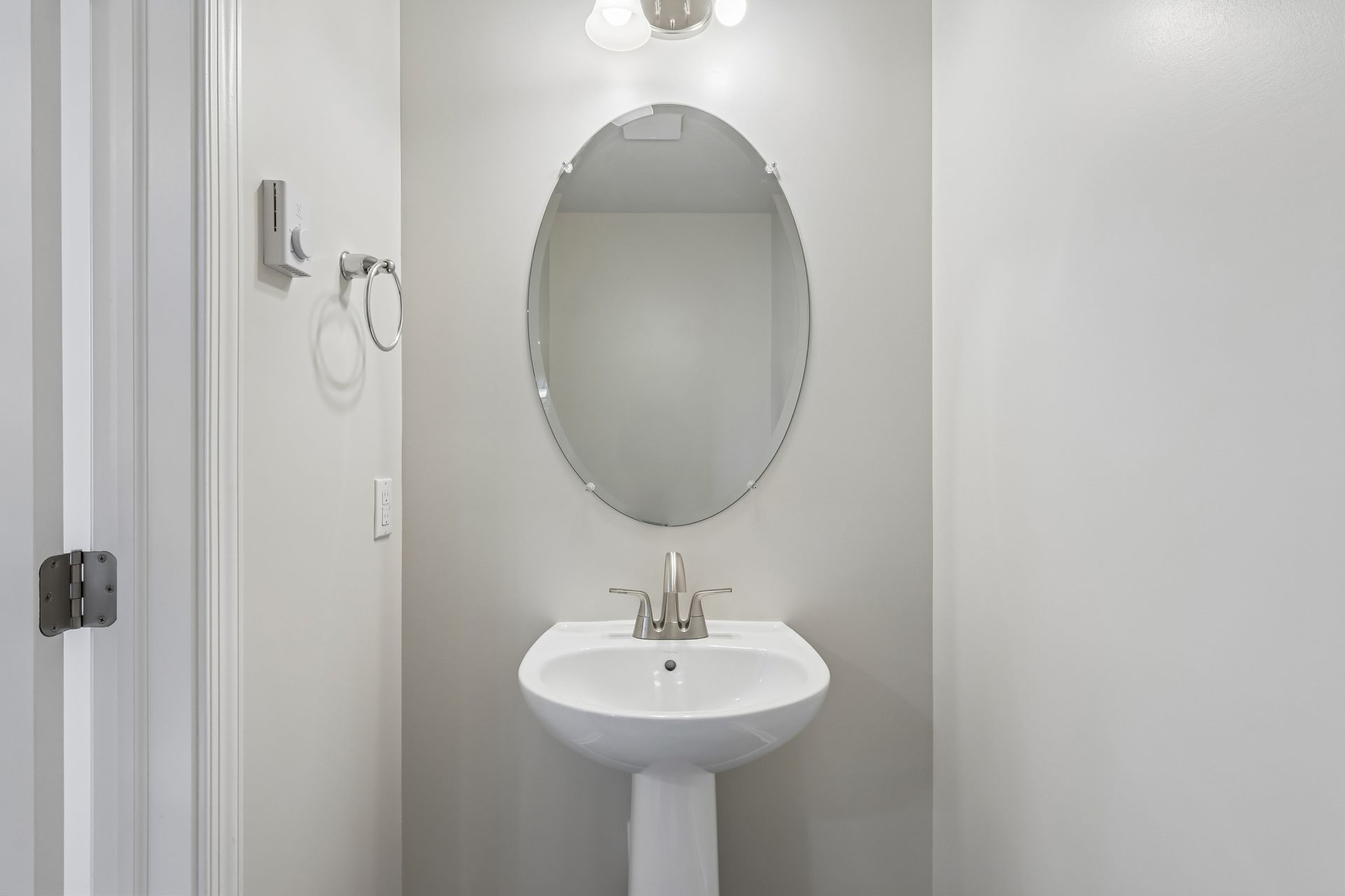 Redfield-SCTH91-Powder-Room-1