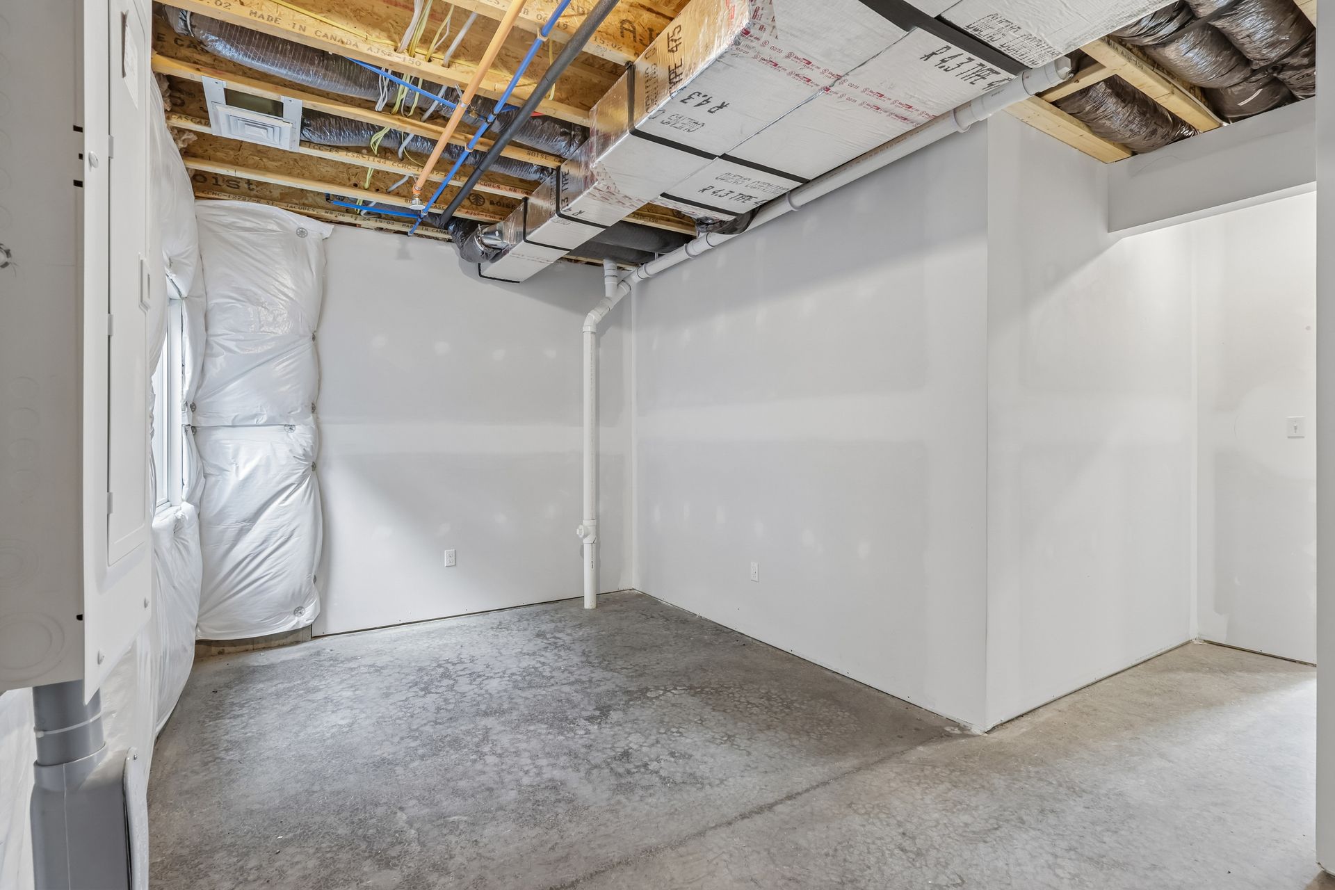 Redfield-SCTH91-Basement-2