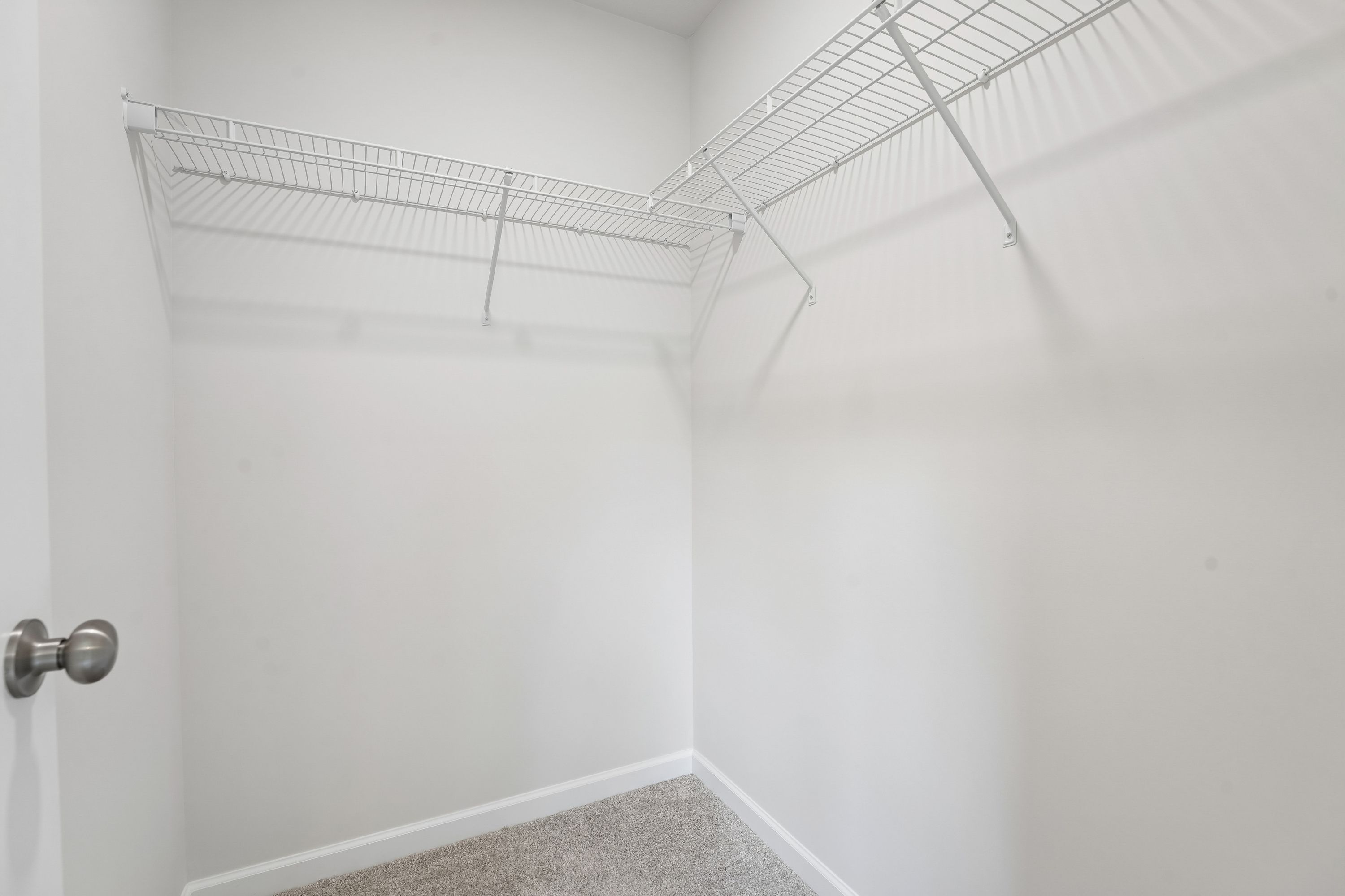 Redfield-SCTH93-Owners-Bedroom-4