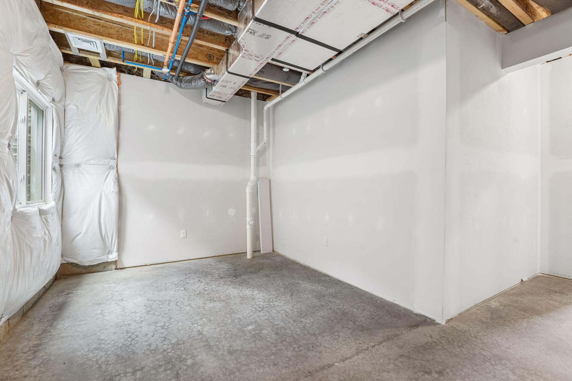 Redfield-SCTH93-Basement-1