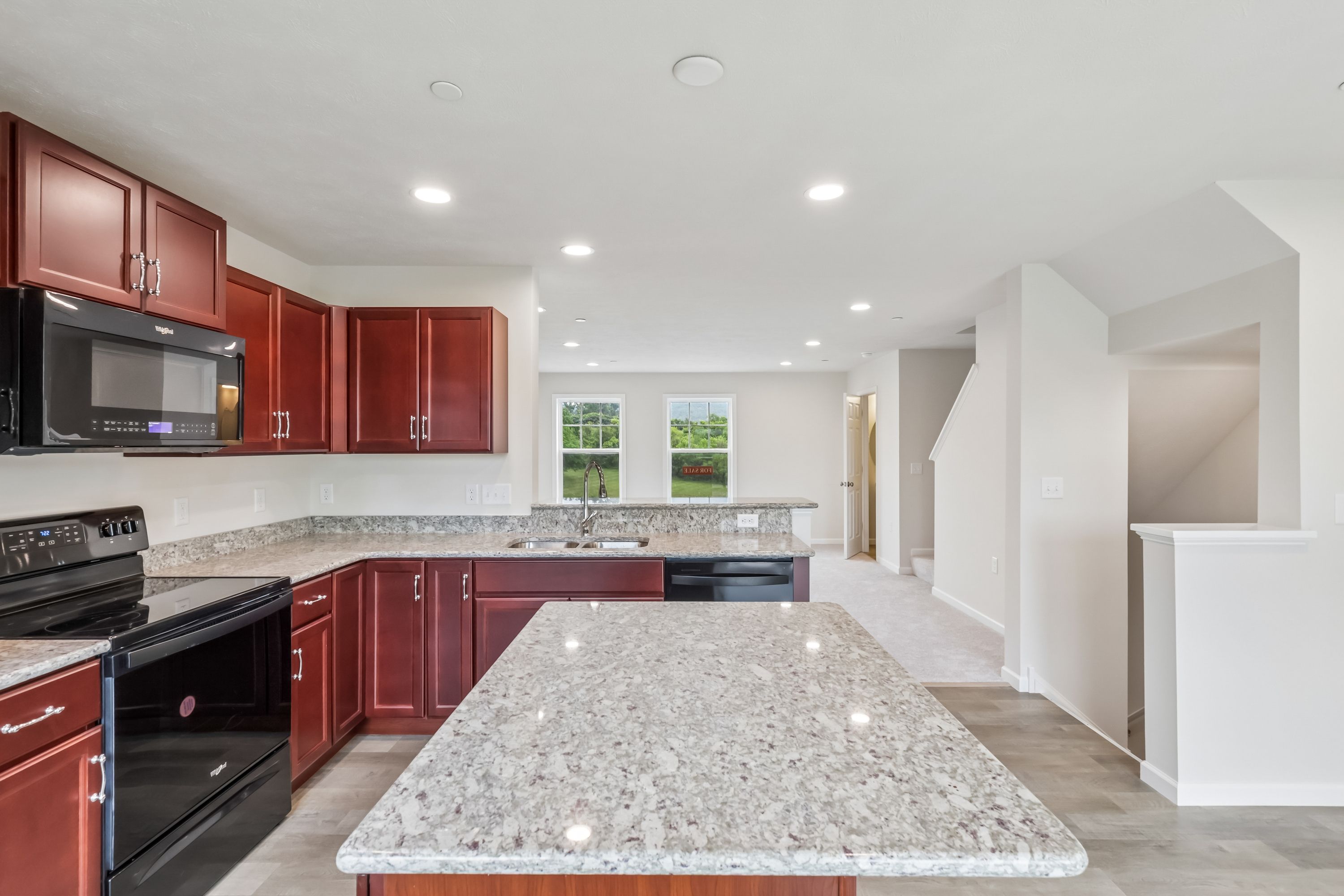 Redfield-SCTH74-Kitchen-Breakfast-5