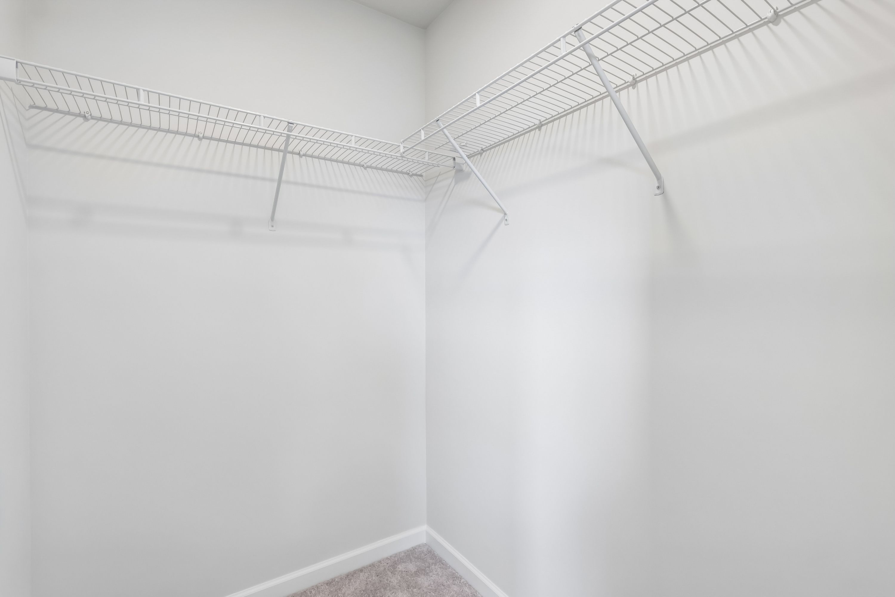 Redfield-SCTH74-Owners-Bedroom-2