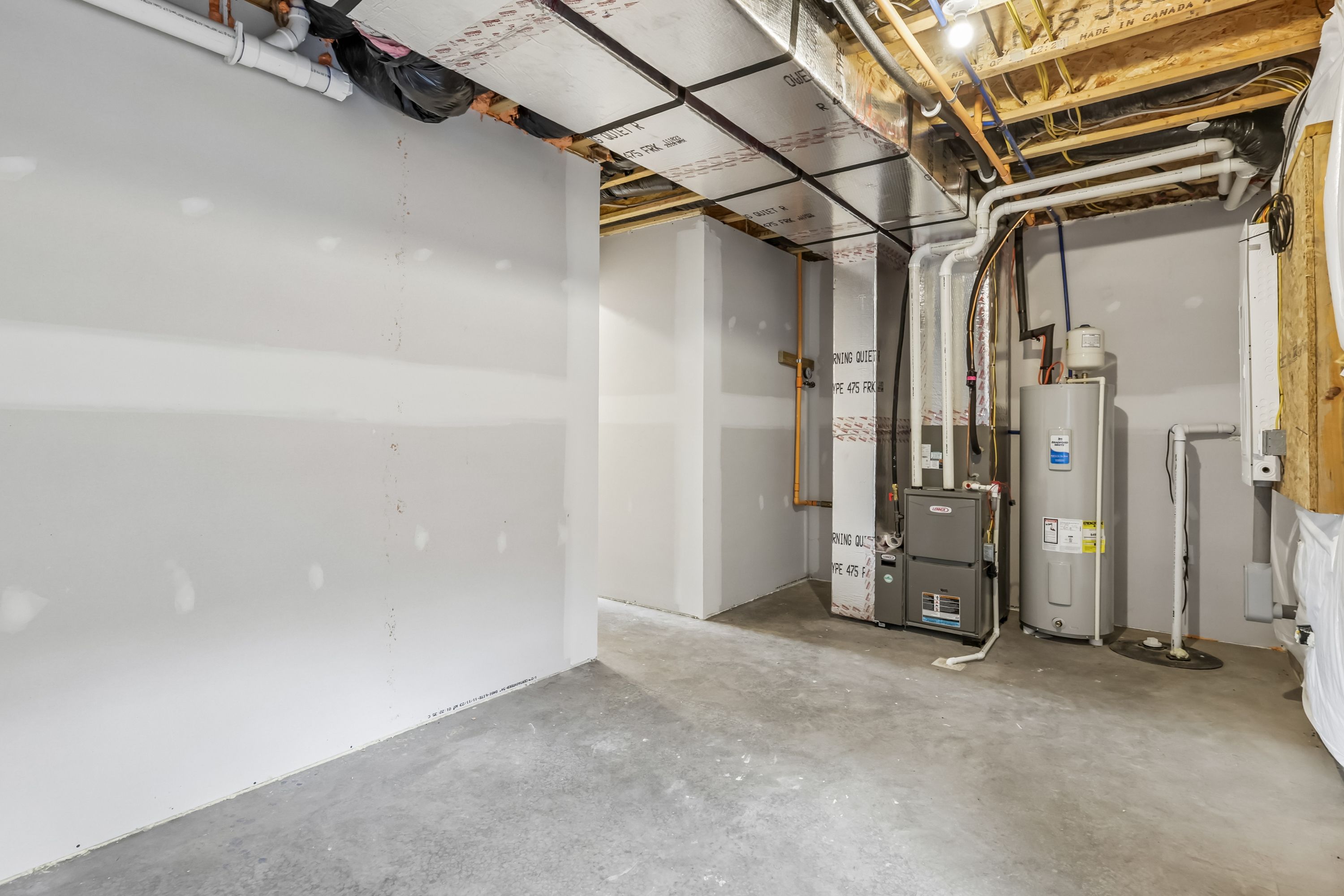 Redfield-SCTH74-Basement-2