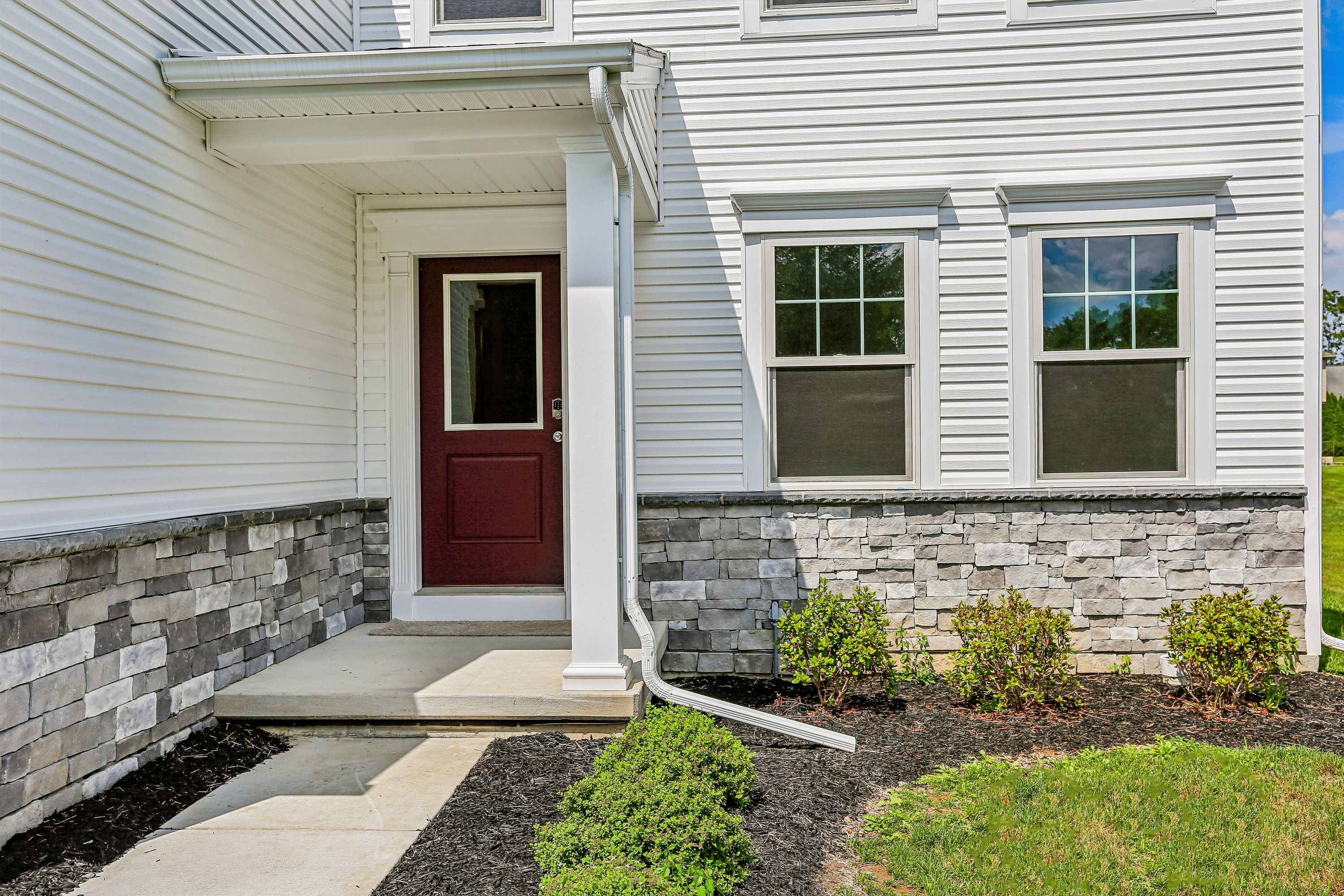 Crestmont-B-Exterior-3