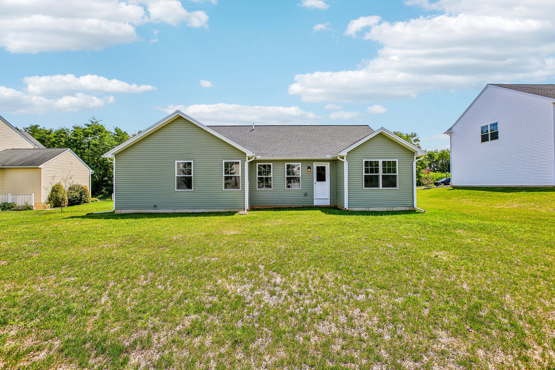 Hampton-B-FP15-Exterior-4