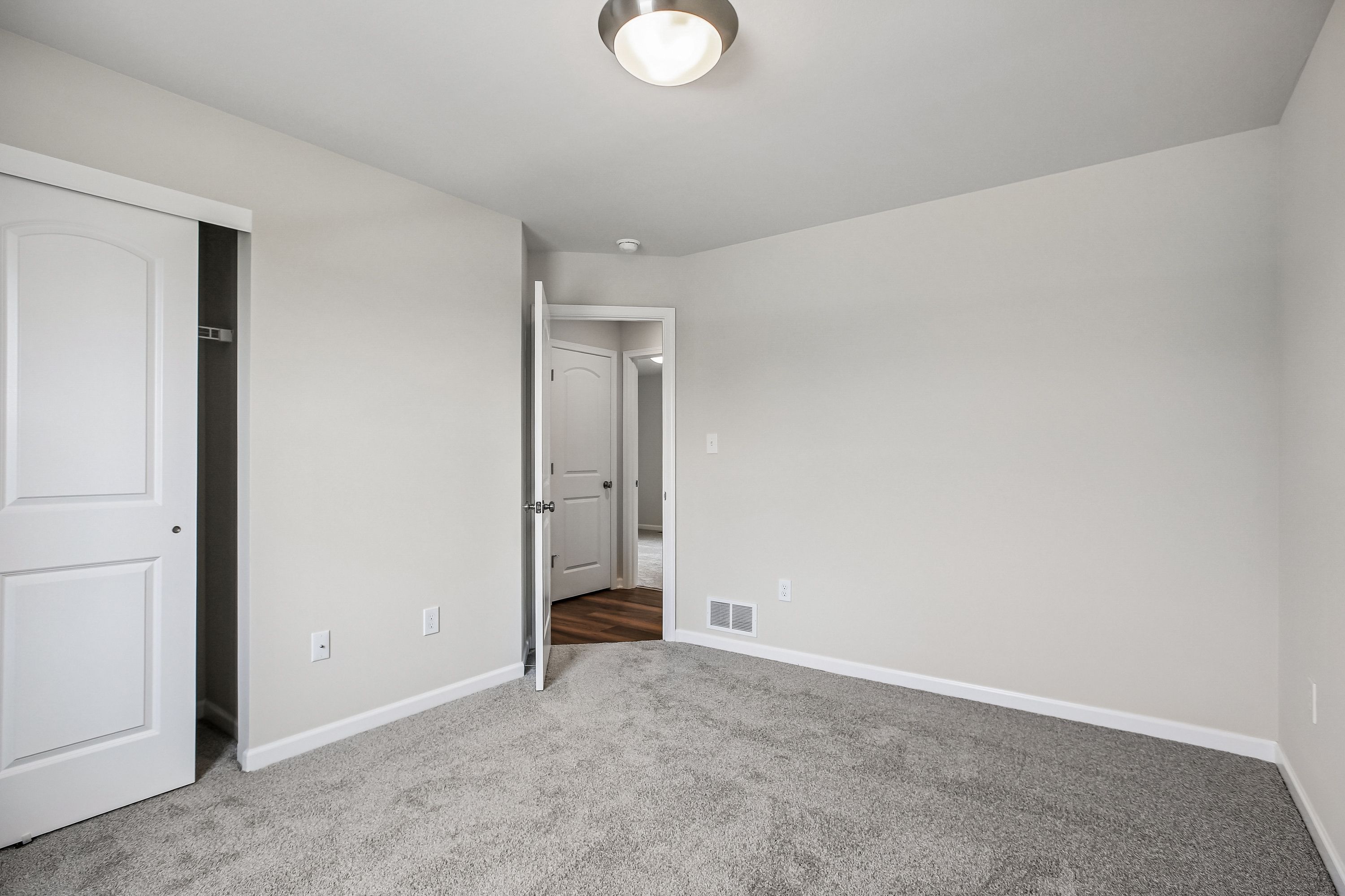 Norwood-C-CF127-Bedroom-3-2