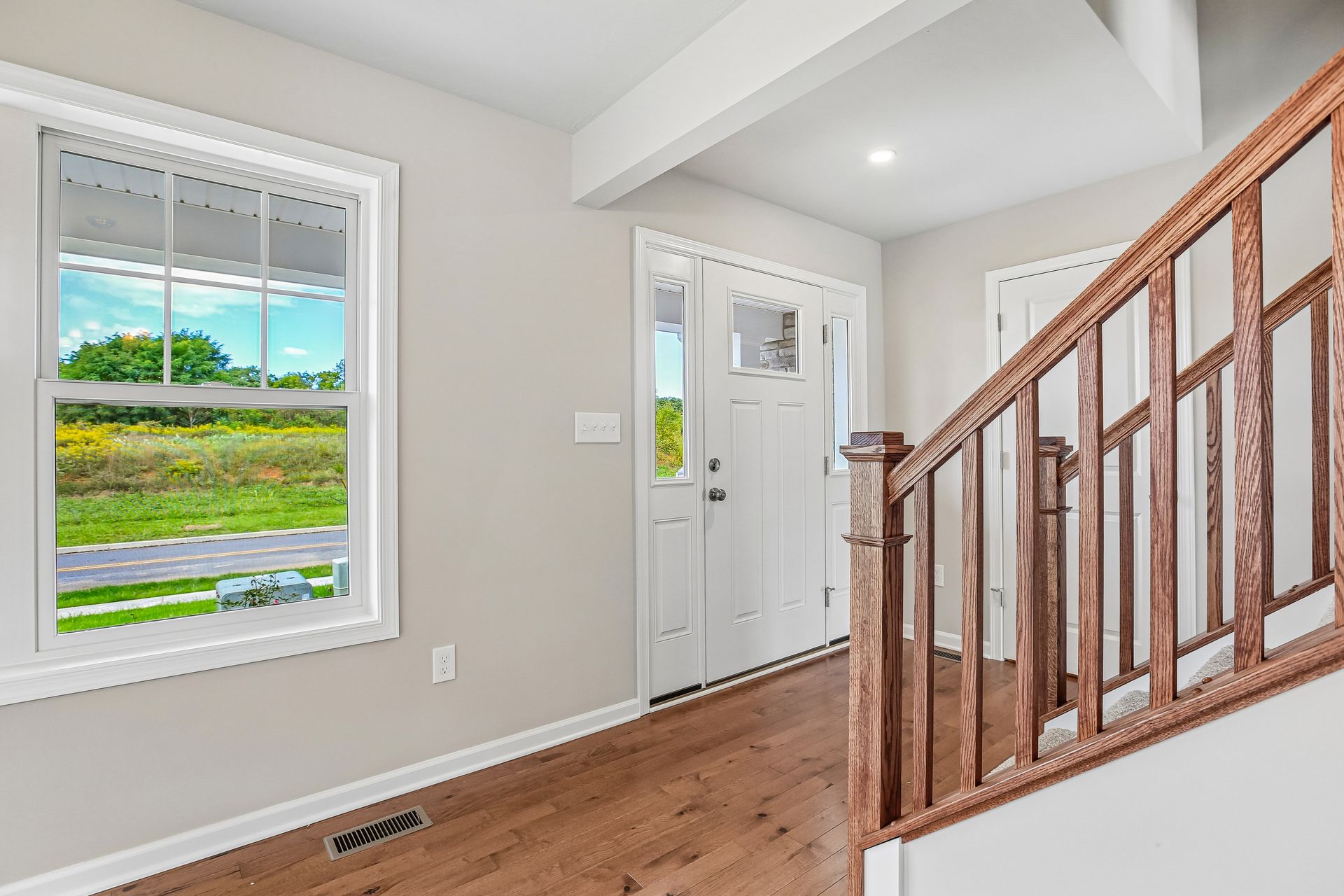 Greenwood-B-DF70-Foyer-1