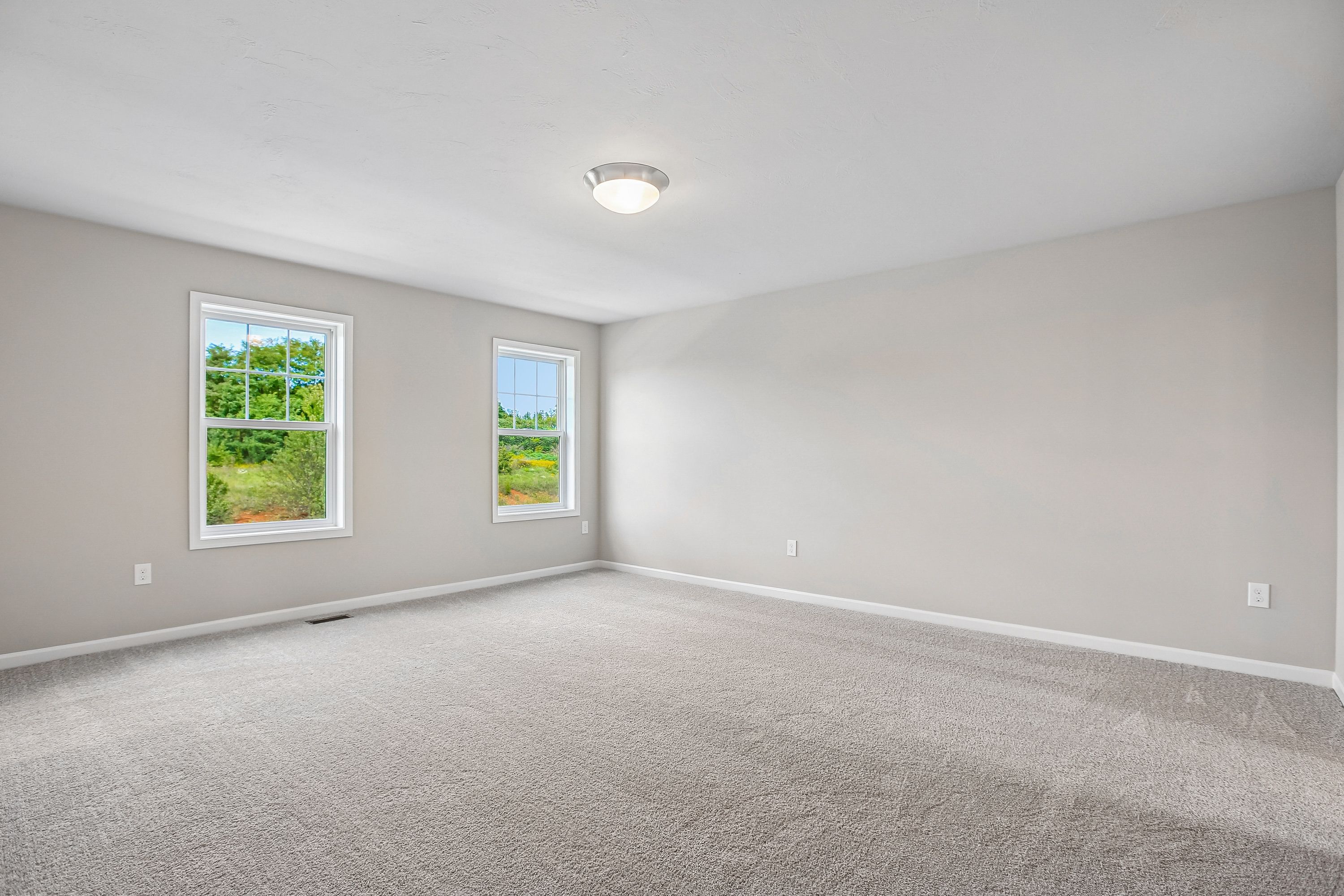 Greenwood-B-DF70-Owners-Bedroom-1