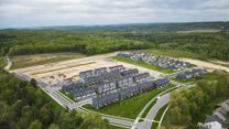 Grays Pointe - Townhomes por S&A Homes en State College Pennsylvania