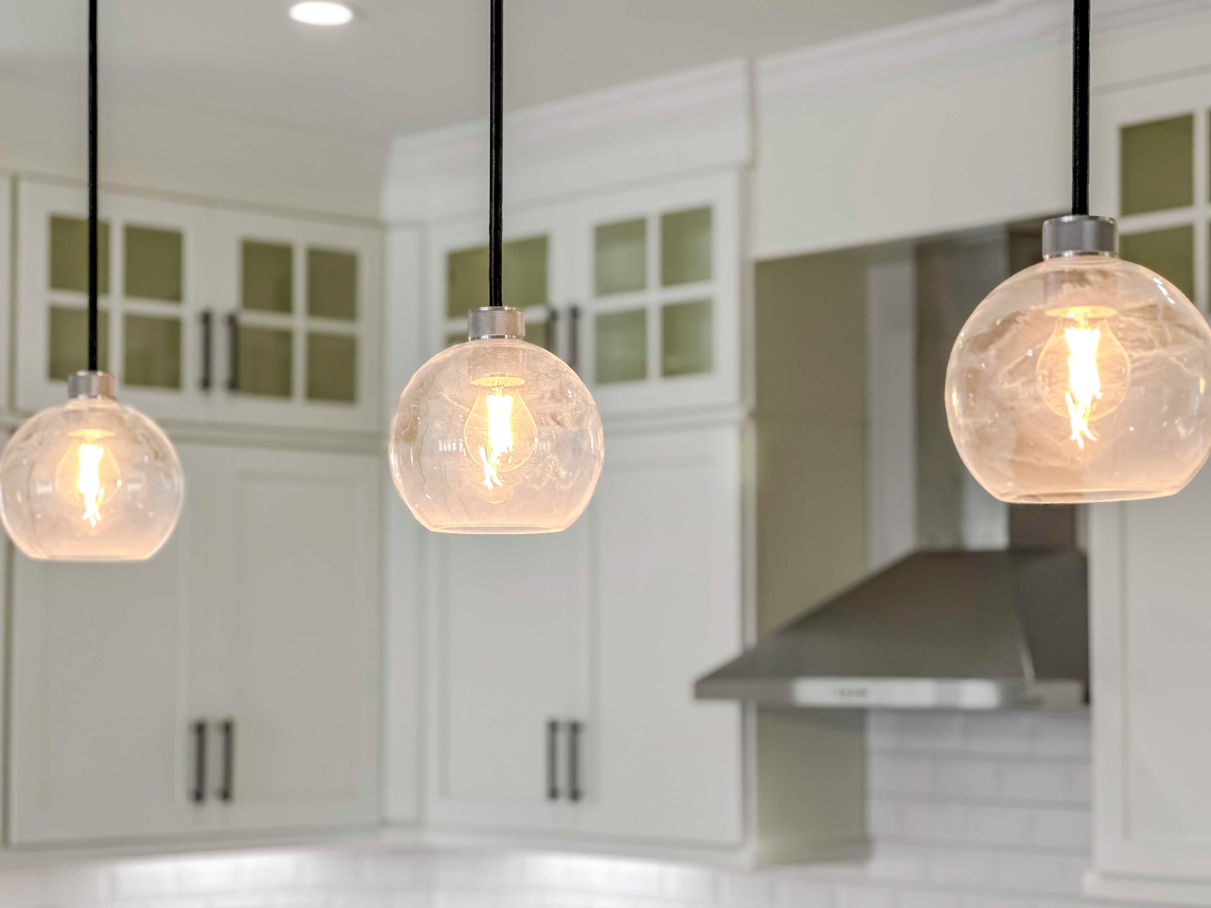 3 decorative pendant lights