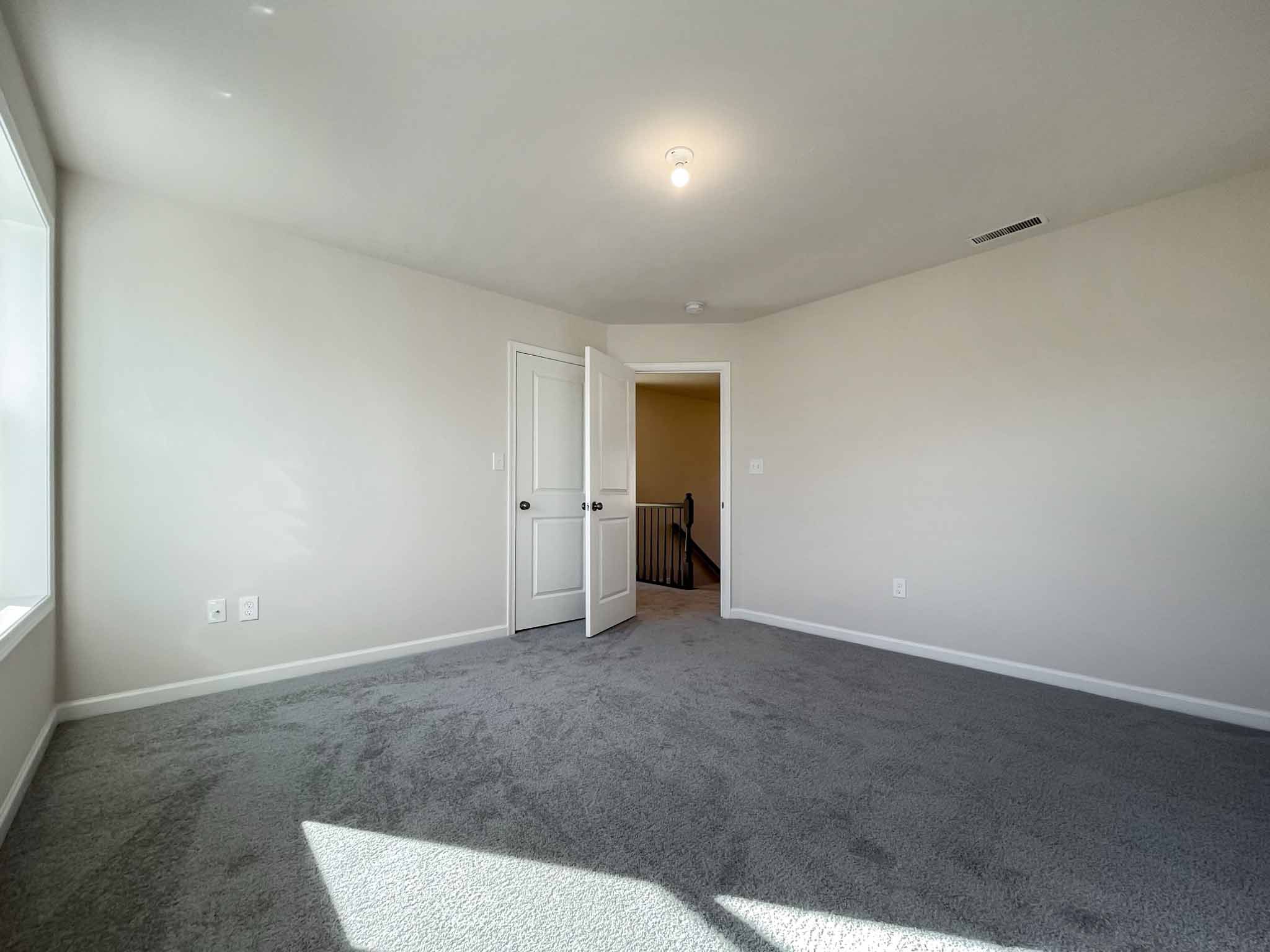 Bedroom - facing doorway to hall