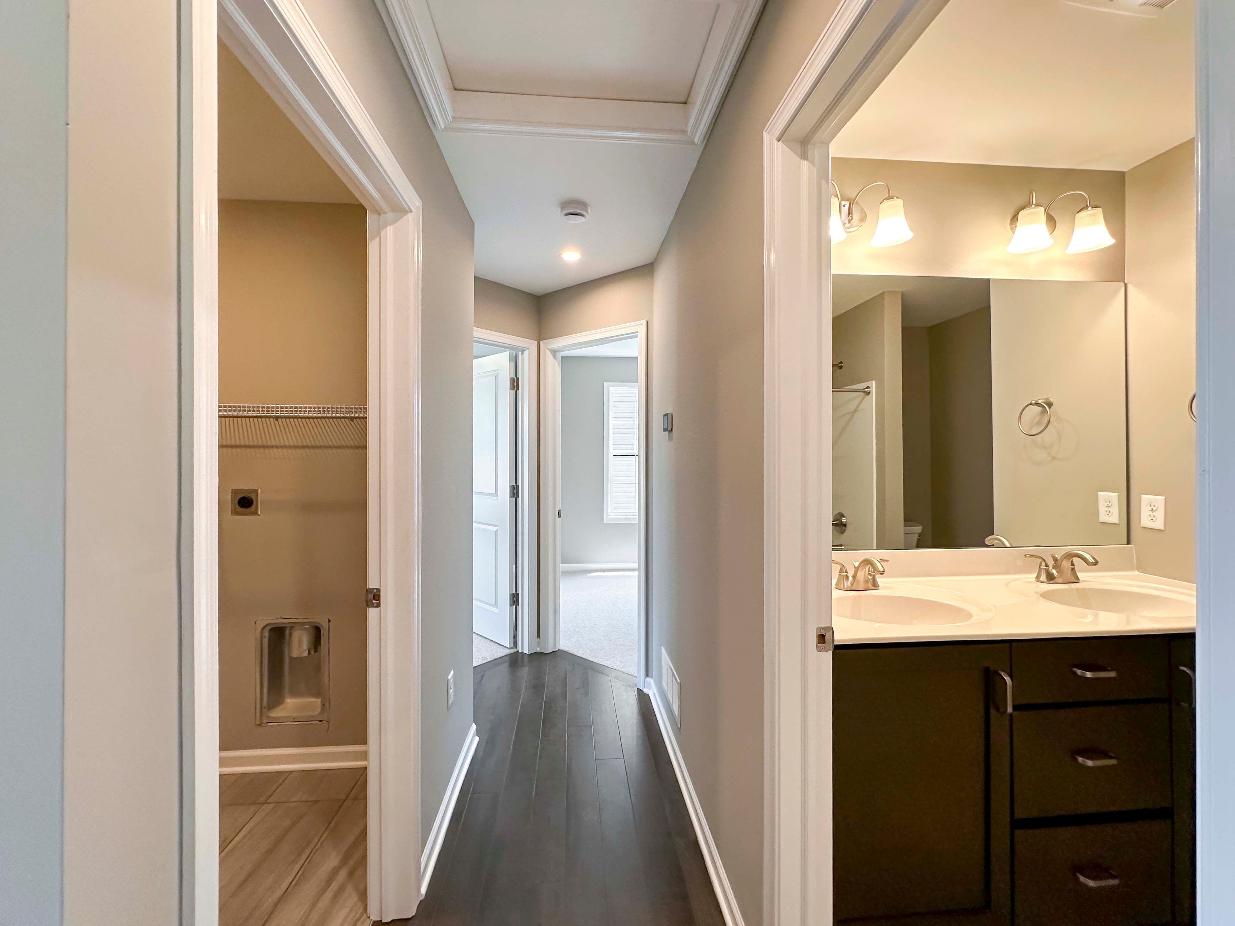 Hallway - doorways into laundry, bath and bedrooms