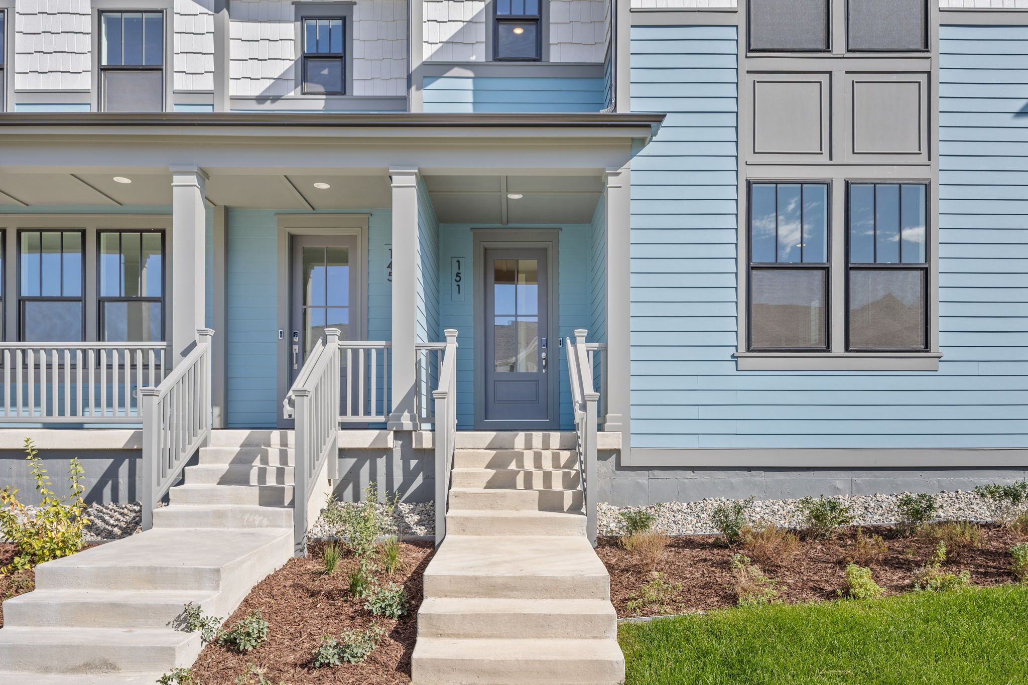 151 Washington Street (Villa Series Magnolia)