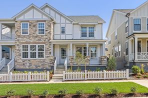 161 Washington Street (VIlla Series Hickory)