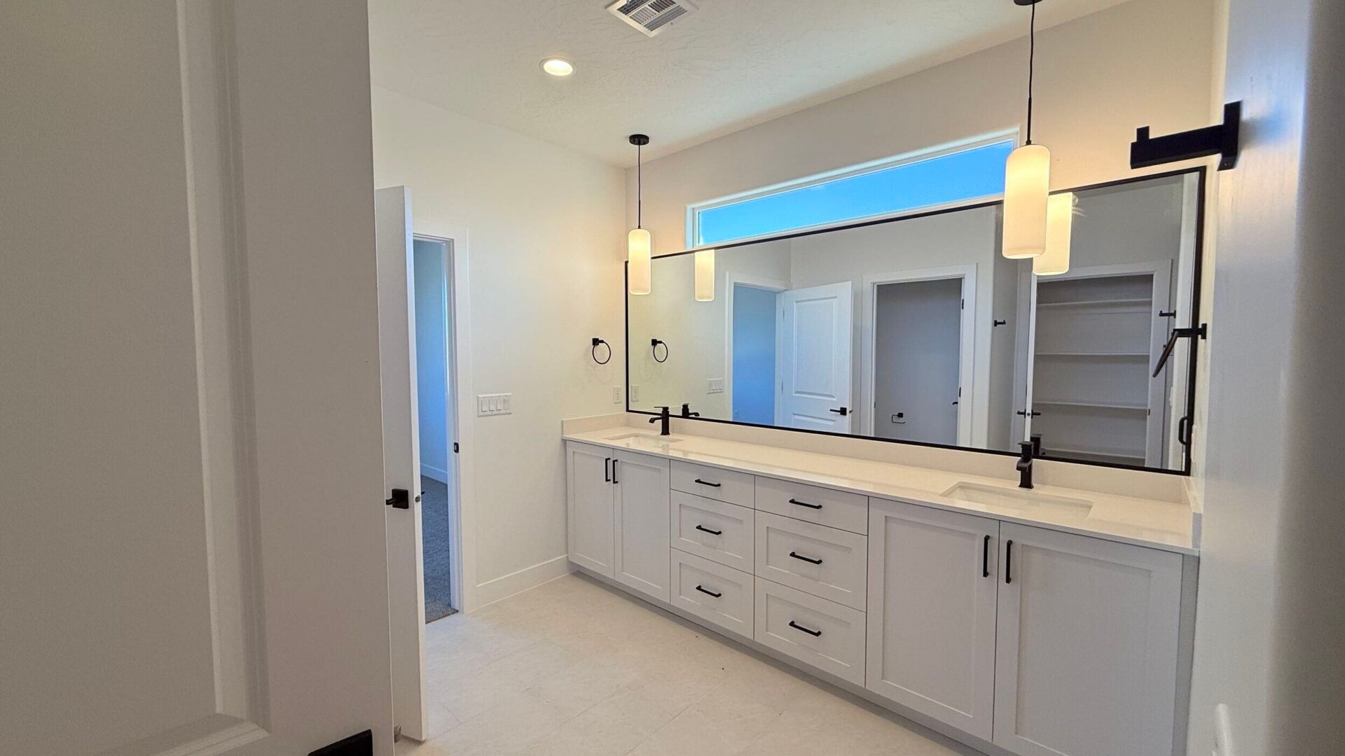 4135 El Capitan Wy (1785)