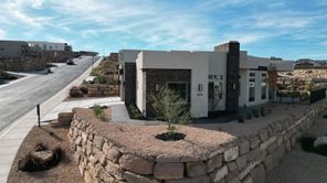 3045 W Bolsena Dr (1785)