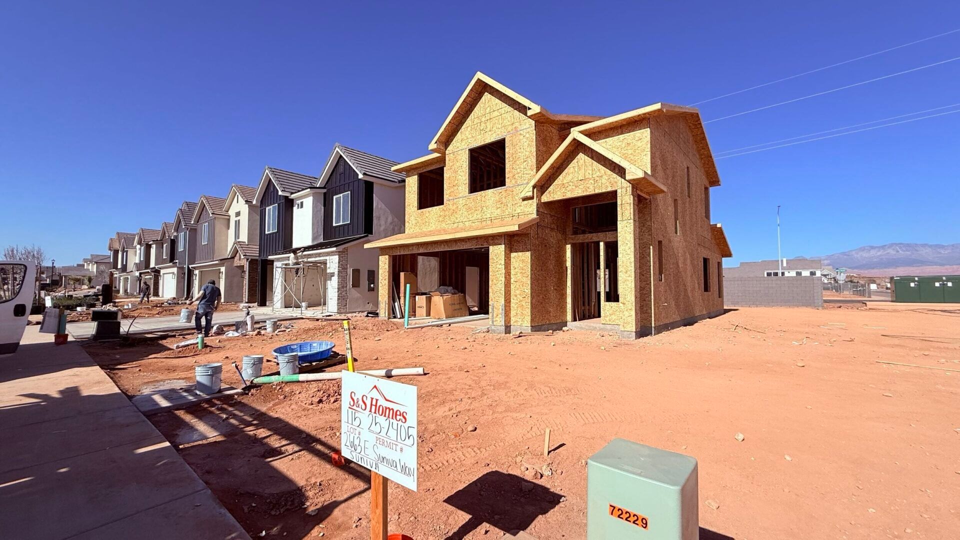 2663 E Suniva Way (1785)