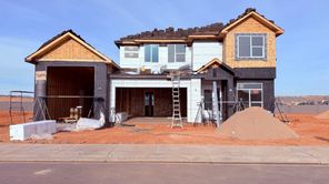 2758 Woodrow Ln (1785)