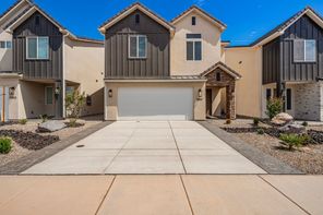 2647 E Suniva Way (1785)
