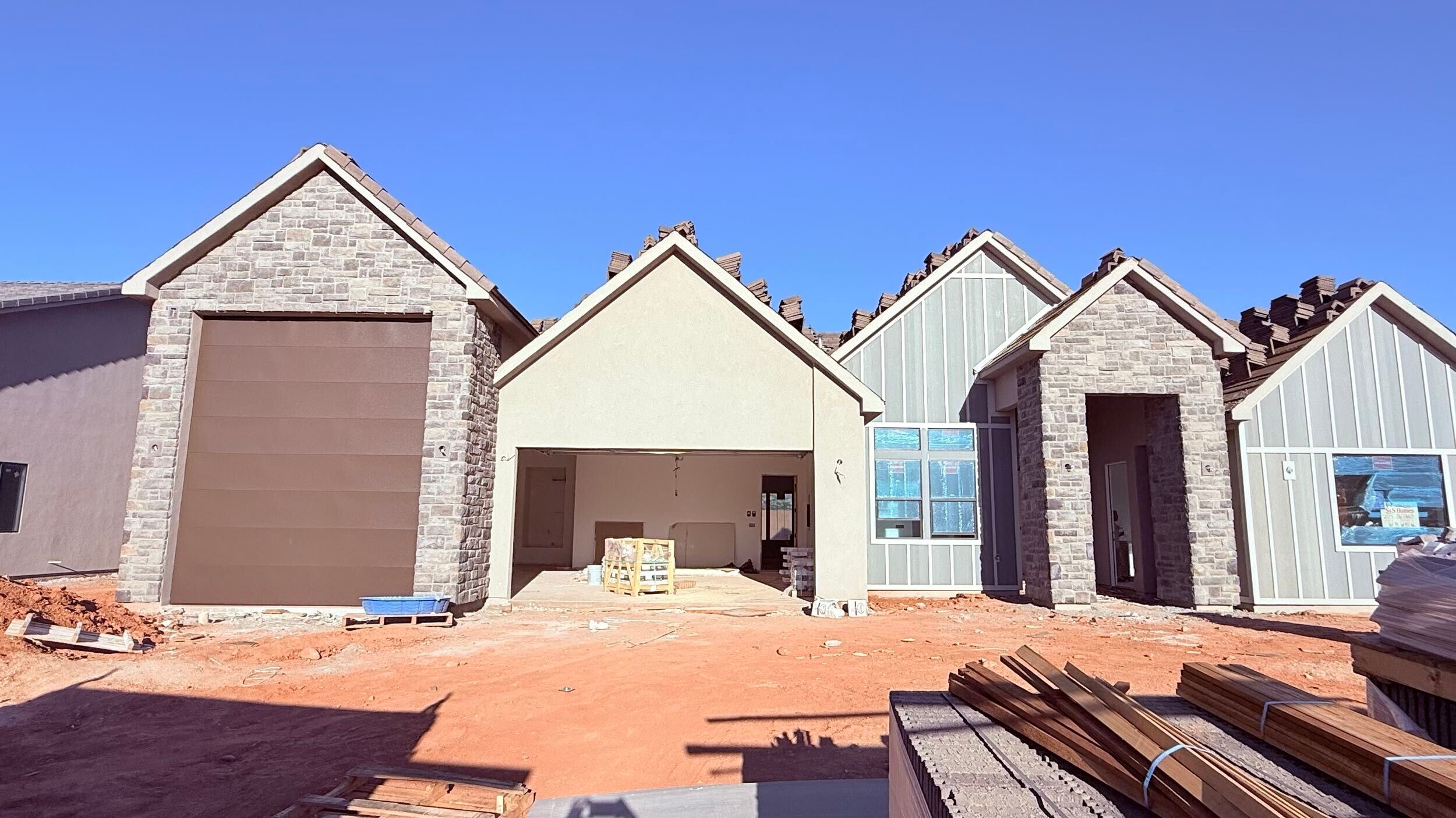 1785 - Onyx Canyon: Ivins, Utah - S and S Homes