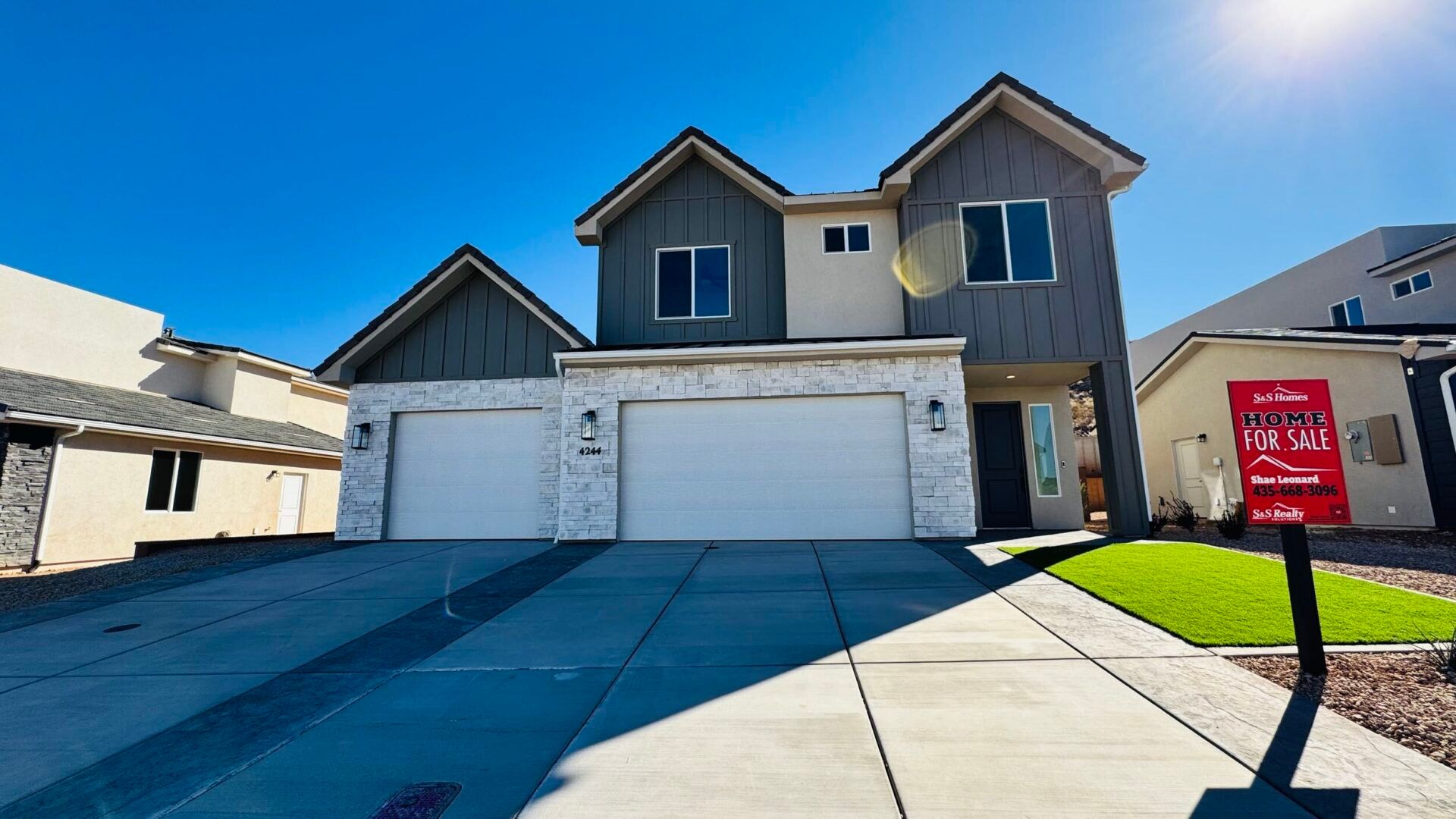 4244 E El Capitan Way (1785)