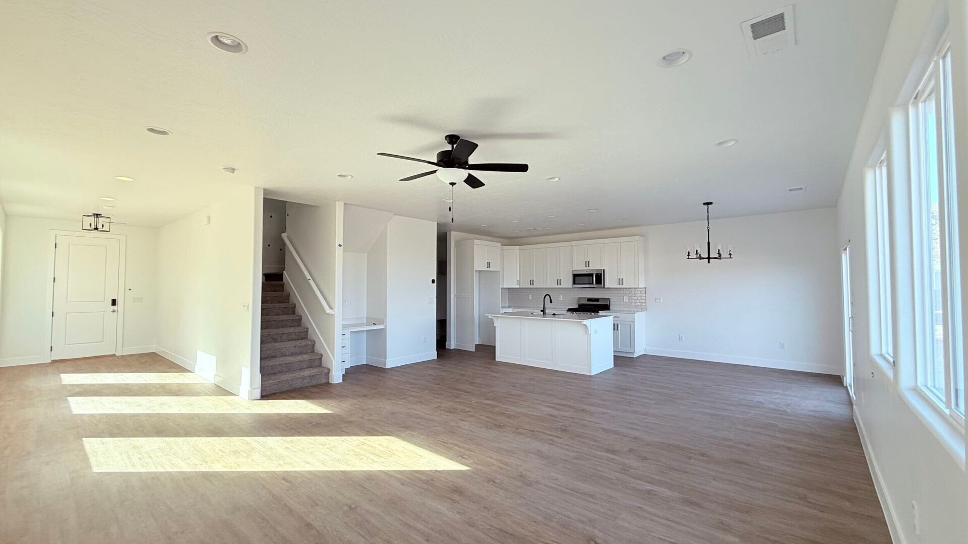 4149 El Capitan Wy (1785)