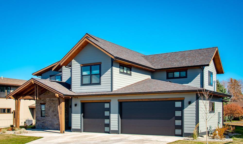 casa en ST Custom Homes por ST Custom Homes