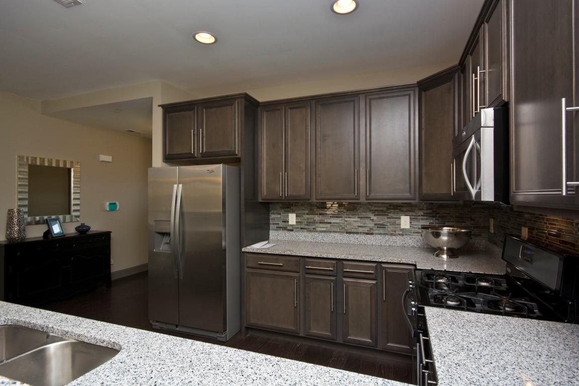 casa en Sure Point Builders por Sure Point Builders