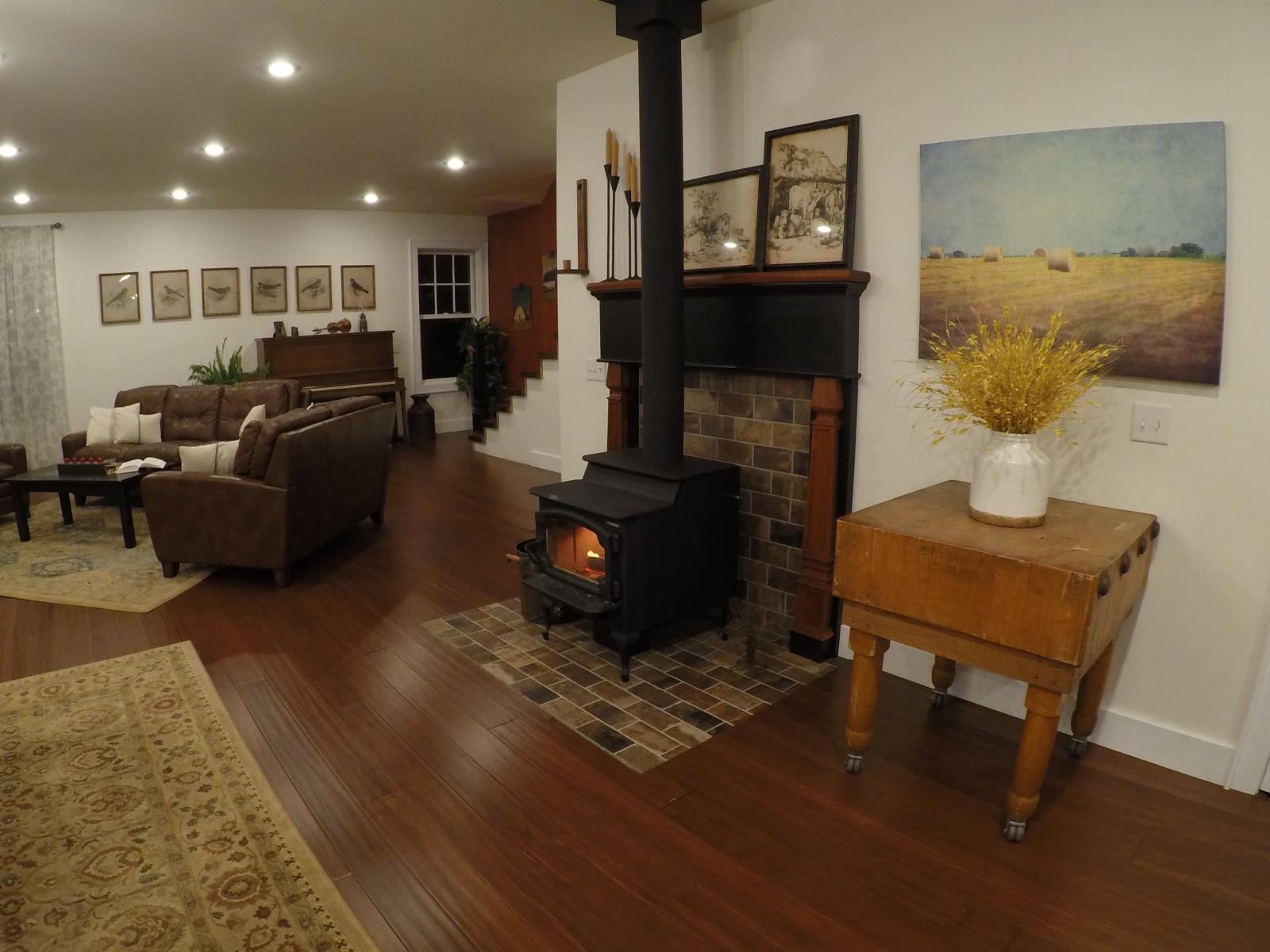 casa en Sallade Custom Homes por Sallade Custom Homes