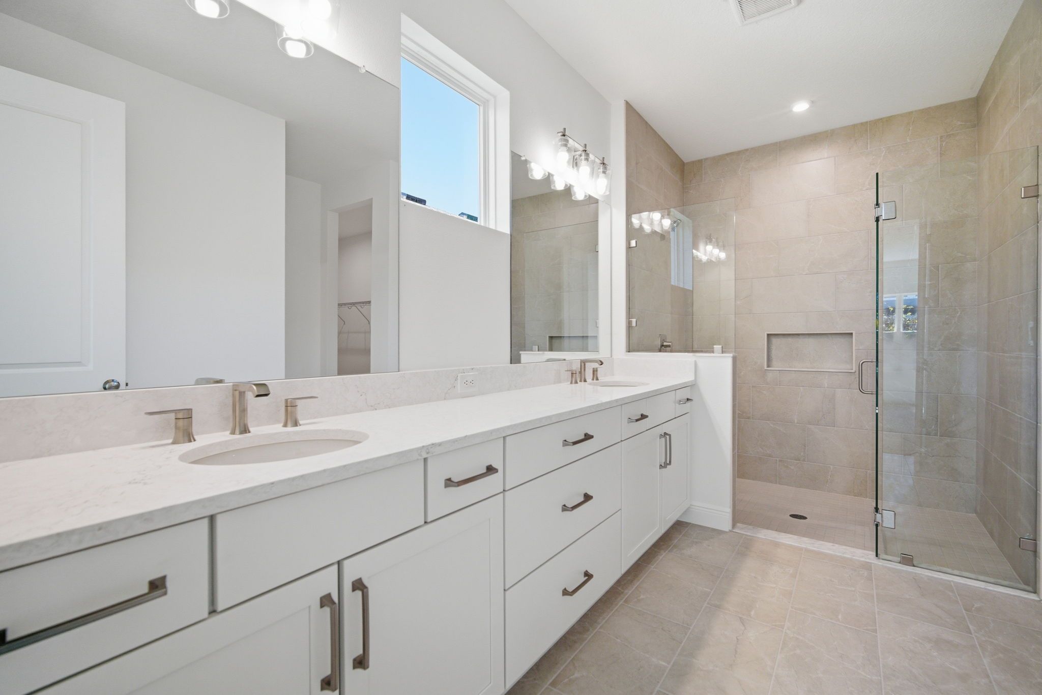 Bathrooms Image