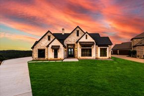 The Retreat by Sandlin Homes  in Fort Worth Texas