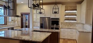 Sandpoint Builders, Inc por Sandpoint Builders, Inc en Spokane-Couer d Alene Idaho
