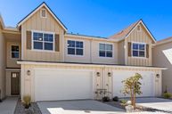 The Downs at Monte Vista por Santa Ynez Valley Construction en Reno Nevada
