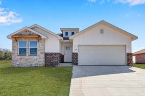 1100 W Pebblebrooke Dr (1950-4)