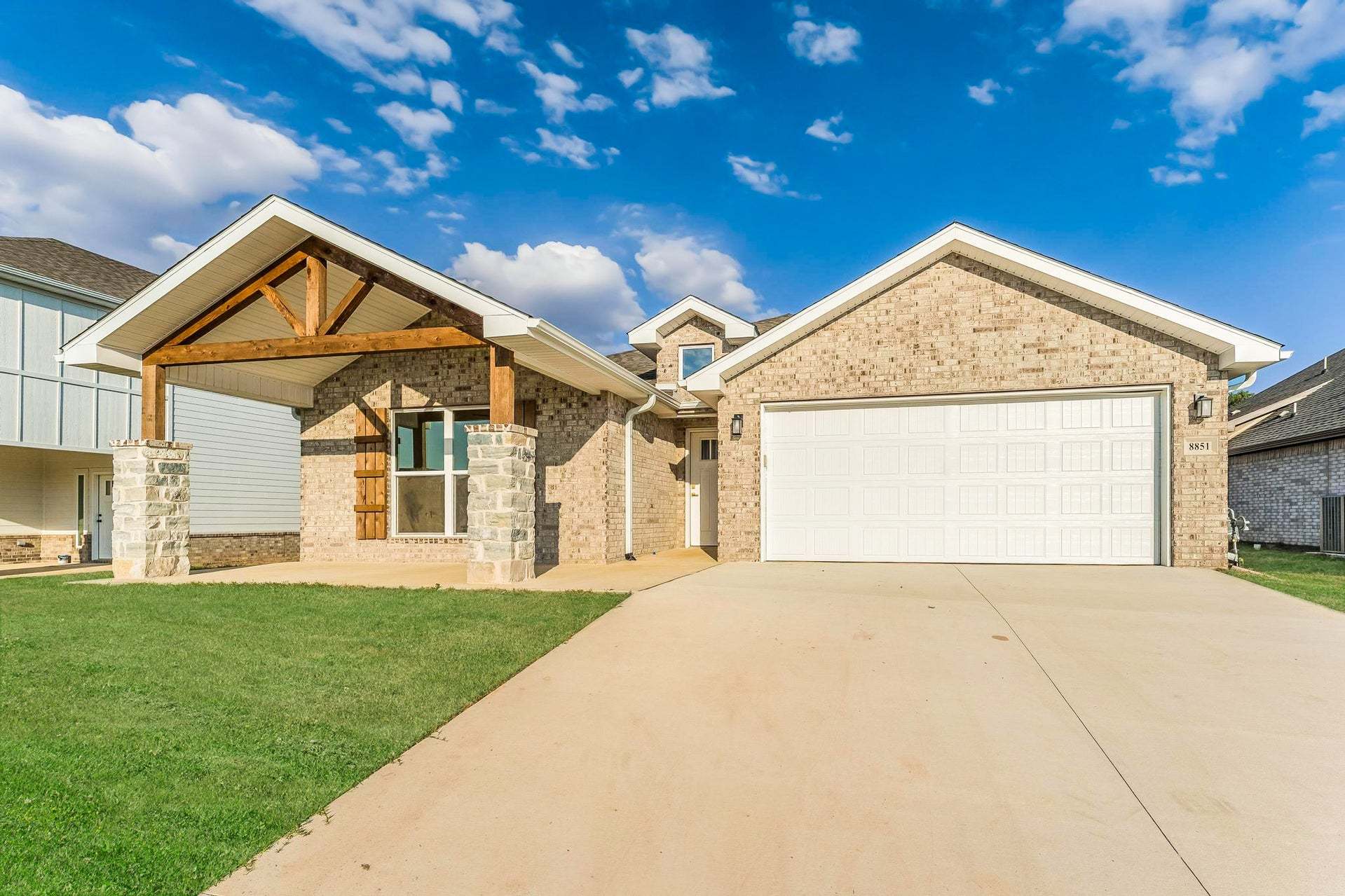 8851 Anise Dr. (2150-4)