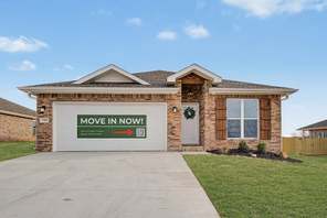1108 W Pebblebrooke Dr (1550KP-4)