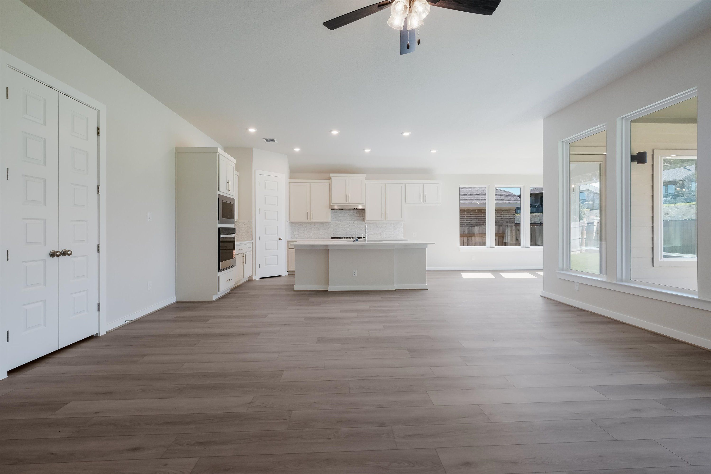 1863 Front Porch (Elgin)