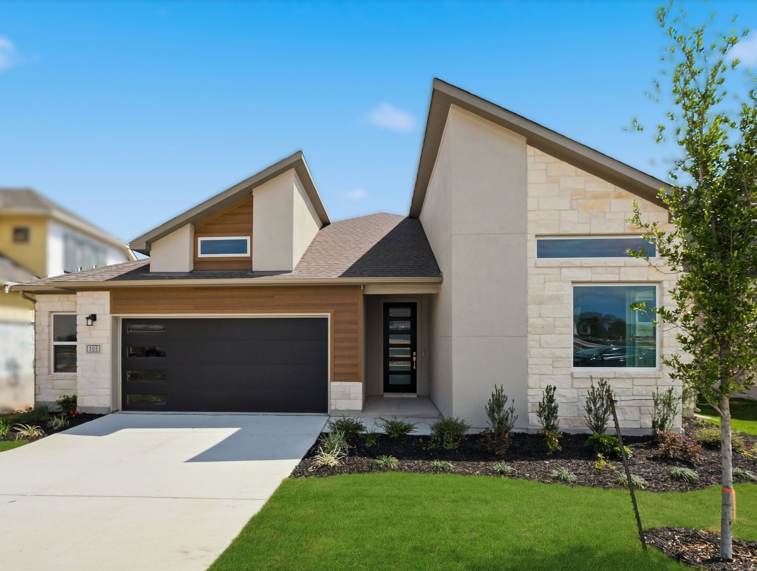 305 Fandango (Elgin)