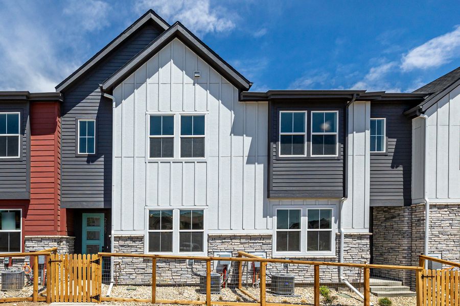 2887 E. 103rd Drive (Cascade)