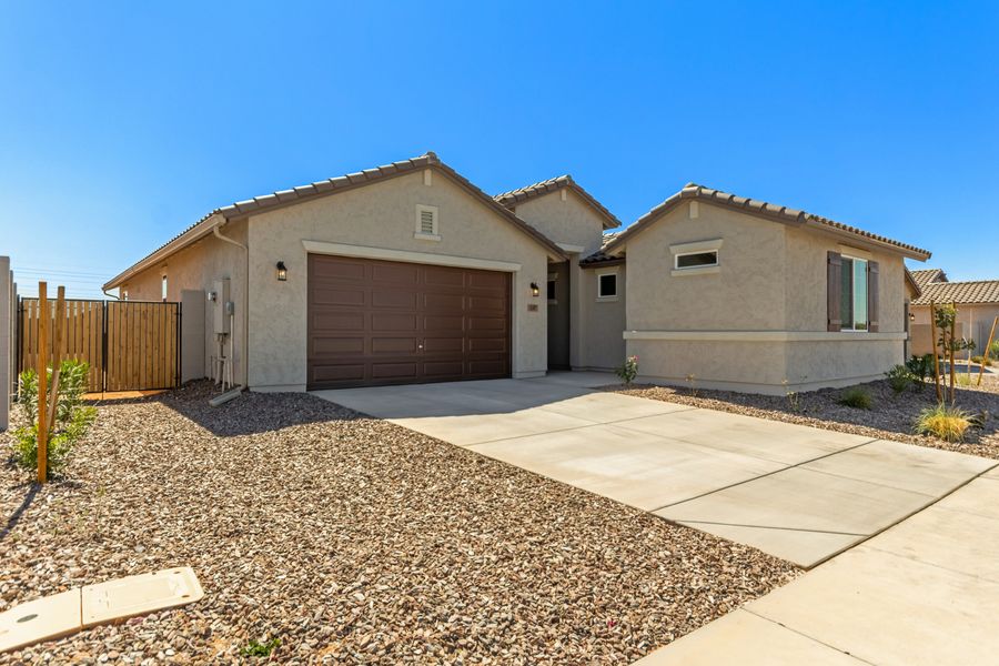 1187 E Ridgerock Street. Casa Grande, AZ 85122