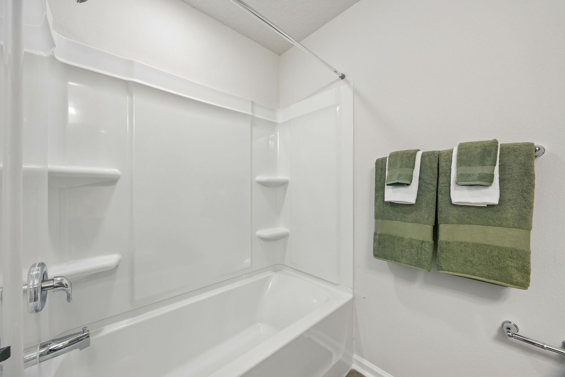 The Laurel floorplan REPRESENTATIVE PHOTOS OF MODEL HOME