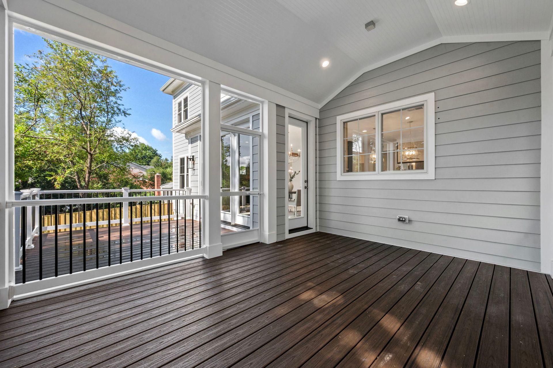 Sekas Homes