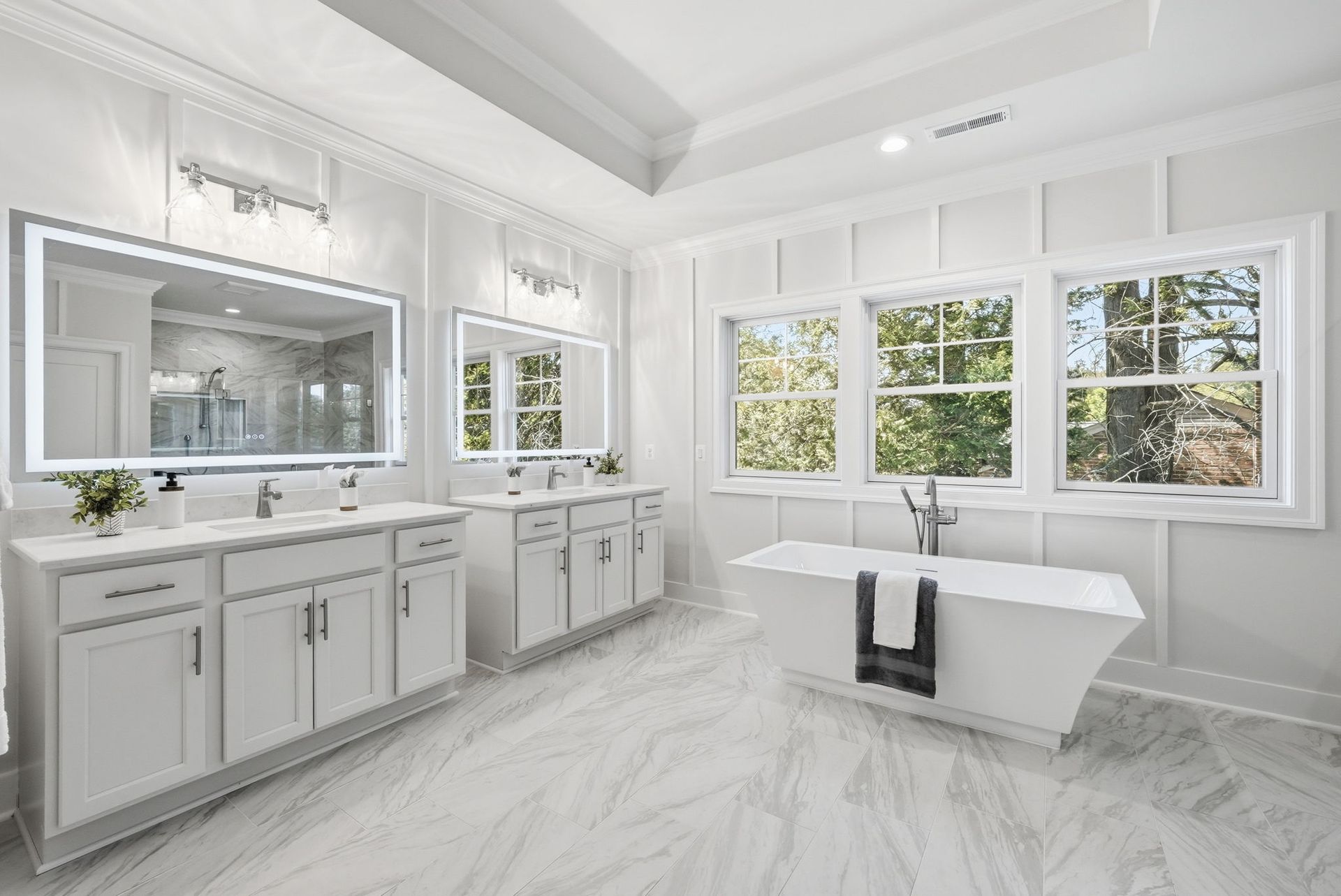 Owner's Bathroom