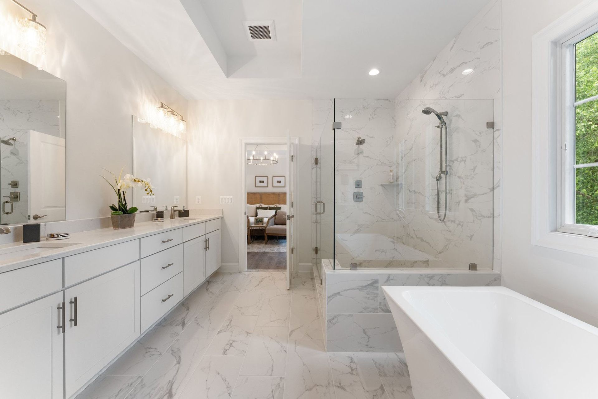 Owner's Bath