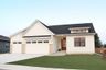 casa en Serenity Homes & Renovations, LLC por Serenity Homes & Renovations, LLC