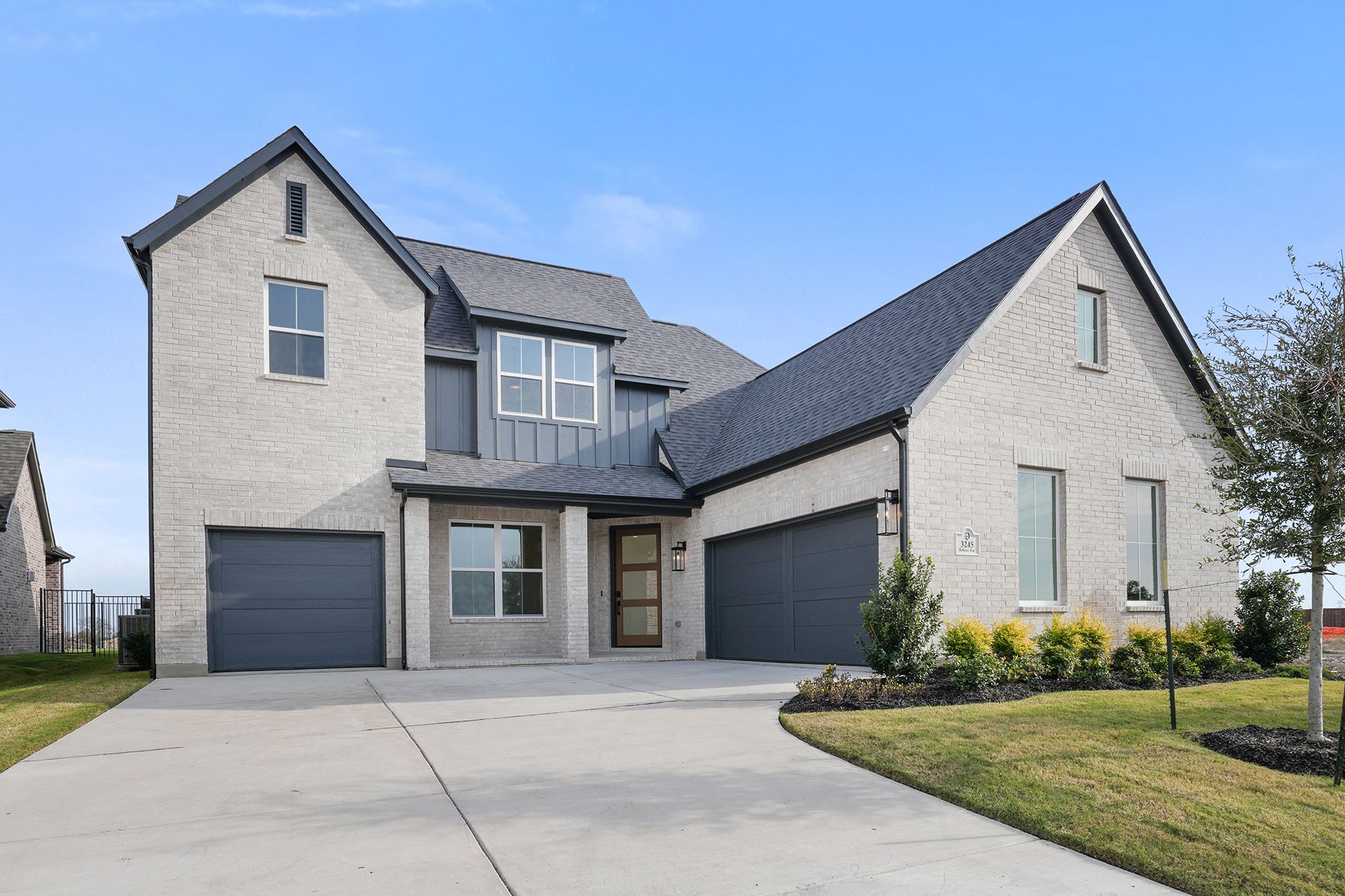 Pinehurst - SH 5423 - The Homestead - 62': Rockwall, Texas - Shaddock Homes