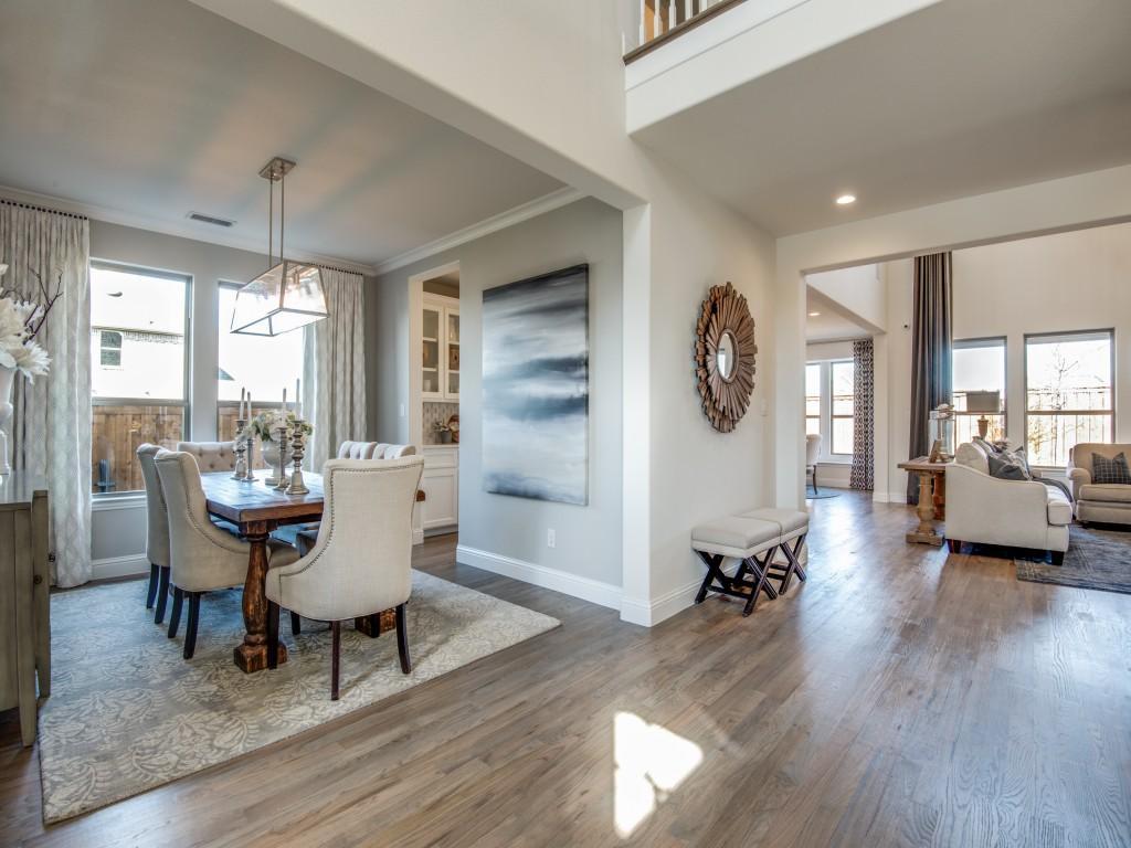 5248 - Dining & Family Room